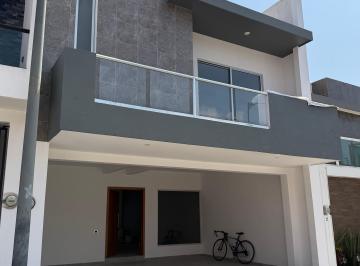 Casa de 3 habitaciones, Coatepec · Hermosa Casa Para Una Vida con Paz