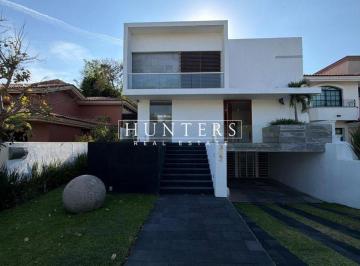 Casa de 3 habitaciones, Zapopan · Moderna Casa en Ventavalle Real