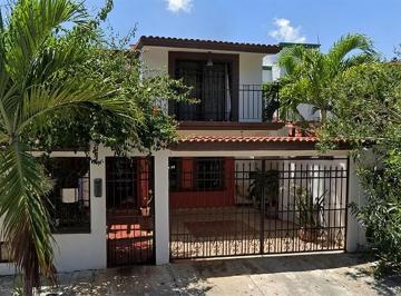 Casa de 3 habitaciones, Cancún · Casa con 139 m² de Terreno y 3 Recámaras en Venta, Campestre