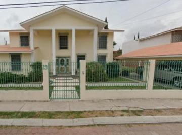 Casa de 6 habitaciones, Querétaro · Casa en Venta en Cerro de Las Torres, Colinas del Cimatario, Santiago de Querétaro.