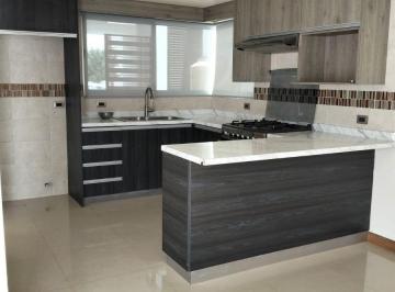 Casa de 3 habitaciones, Saltillo · Casa en Renta en Terrazas