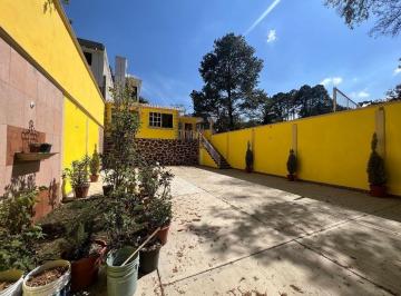 Casa · 300m² · 5 Recámaras · 2 Estacionamientos · Venta de Casa Céntrica en Villa del Carbón