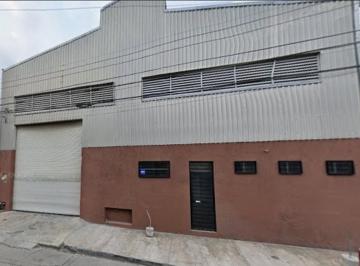 Quinta · 300m² · 2 Estacionamientos · Bodegas en Renta en Treviño