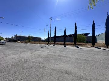 Terreno / Lote · 2665m² · 10 Estacionamientos · Terrenos en Renta en Valle del Norte