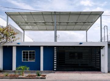 Casa · 130m² · 4 Recámaras · 1 Estacionamiento · Casas en Venta en Balcones de Las Puentes