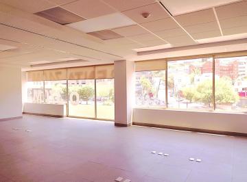 Oficina · 231m² · 10 Estacionamientos · Oficinas en Renta en Real de San Agustin