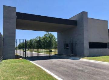Terreno / Lote · 1120m² · Terrenos en Venta en Naterra