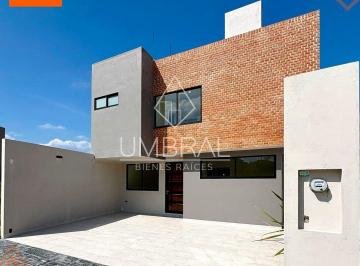 542bb2ba59961b89e354e6d21350f8e7c11c6c17863b241525de489b5c81fef7 · Casa con 4 Recámaras en Venta, Fracc. La Molienda Xalapa