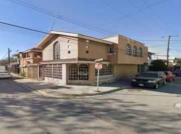 Casa de 4 habitaciones, San Nicolás de los Garza · Venta de Casa en Valle de San Carlos, San Nicolas de Los Garza
