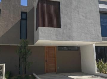 Casa de 3 habitaciones, Mineral de la Reforma · Casa con 3 Recámaras de 112 m² Superficie de Terreno en Venta en Alvento Habitat