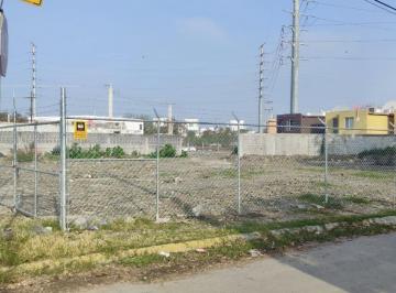 Terreno / Lote · 1685m² · Terrenos en Renta en Santa Rosa