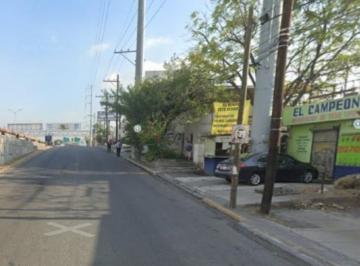 Terreno / Lote · 200m² · Terrenos en Venta en Francisco Garza Sada