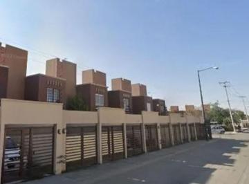 Casa de 4 habitaciones, Texcoco · Venta de Casa en Texcoco Col Santiaguito