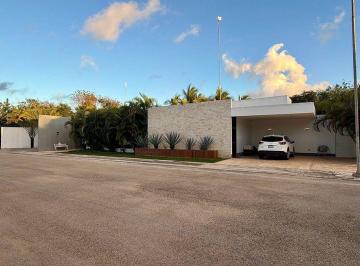8827577ec89da9240f62871a6c2ed5a9fc1cb0d9595253e6634534aa525006e0 · Casa de Una Planta en Venta en Privada Al Norte de Merida