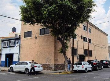 Bodega comercial de 9 habitaciones, Gustavo A. Madero · Oficinas, Almacen o Taller, en Esquina
