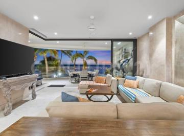 Departamento · 220m² · 3 Recámaras · 1 Estacionamiento · Exclusivo Condo Frente Al Mar 3 Recámaras | Zona Dorada Bucerías