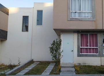 Casa · 91m² · 3 Recámaras · 1 Estacionamiento · Casa en Venta 3 Recámaras | 2 Niveles| Seminueva | Lista Para Habitar|pachuca de Soto