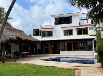 Casa de 5 habitaciones, Cancún · Casa en La Playa