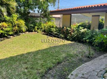 Casa · 554m² · 3 Recámaras · 6 Estacionamientos · Casa en Venta, Col. Guadalupe, $14'000,000