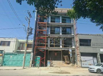 Edificio , León · Edificio de Oficinas Nuevo en Renta en La Martinica León Gto. 636 m². en La Zona de Poliforum