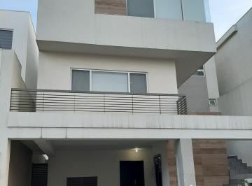 Casa de 4 habitaciones, Monterrey · Se Renta Hermosa Residencia Puerta de Hierro