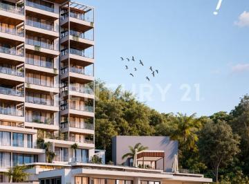Departamento · 284m² · 3 Recámaras · 2 Estacionamientos · Departamentos en Venta en Puerto Vallarta Centro
