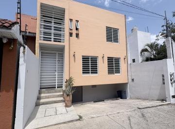 Casa · 2 Recámaras · Casa en Renta de 2 Recamaras Muy Cerca del Colegio La Salle