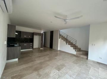 Casa de 2 habitaciones, Mérida · Townhouse de 2 Recámaras, Equipado, con Alberca Privada, en Zona Norte.