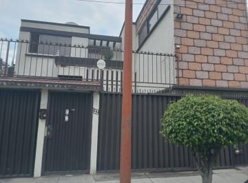 Casa de 4 habitaciones, Tlalnepantla de Baz · ¡Excelente Oportunidad! Venta de Casa Lista Para Habitar en Fraccionamiento Valle Ceylán.