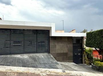 Casa de 4 habitaciones, Naucalpan de Juárez · Venta Casa en Paseos del Bosque