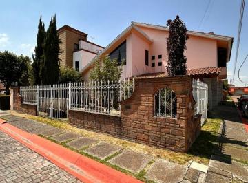 Casa de 4 habitaciones, Metepec · Casa en Venta en Metepec