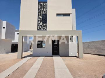 Casa · 94m² · 3 Recámaras · En Renta Casa en Coto Sur II - (4)