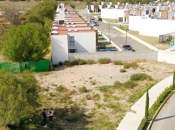 Terreno / Lote · 386m² · Venta de Lote Comercial en Esquina en Mineral de Reforma Hidalgo en Fraccionamiento Privado