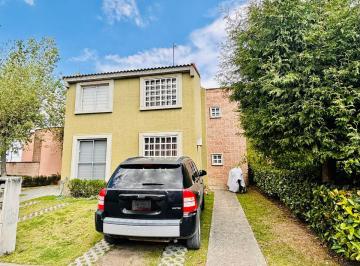 Casa en condominio de 3 habitaciones, Calimaya · Casa en Venta en Privada, en Calimaya, con Vigilancia, Zona de Alta Plusvalía