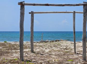 Terreno / Lote · 581m² · Terreno en Venta en La Playa Punta Brava Puerto Morelos