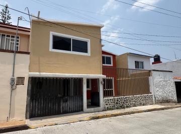 Casa · 134m² · 4 Recámaras · 2 Estacionamientos · Casa en Fraccionamiento Lotes Alegría