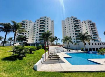 Departamento de 2 habitaciones, Querétaro · Departamento en Venta en Juriquilla, Planta Baja, Vista Al Lago