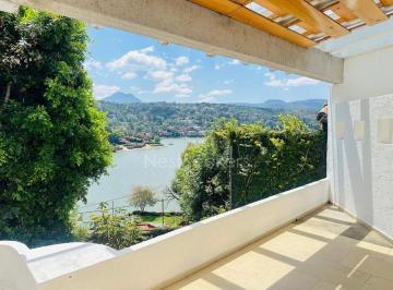 Casa de 2 habitaciones, Valle de Bravo · Casa en Renta