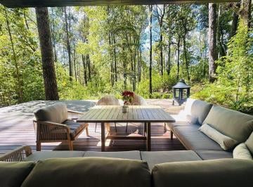 Casa en condominio de 4 habitaciones, Valle de Bravo · Casa en Renta y Renta por Temporada