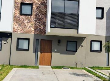 Casa · 109m² · 3 Recámaras · 2 Estacionamientos · Renta Casa Nueva en Bosques de Santa Anita Residencial Paraiso II