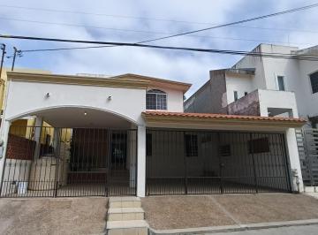 Casa · 200m² · 3 Recámaras · Casa - Manuel R Diaz