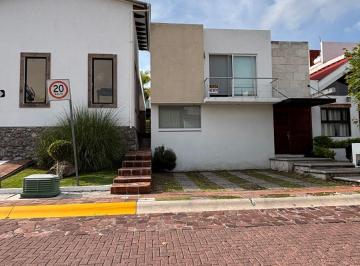 Casa en condominio de 4 habitaciones, Corregidora · Casa de Cuatro Recámaras en Pedregal de Schoenstatt