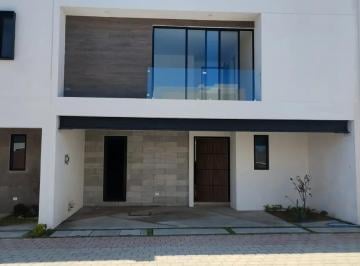 1 · Casa en Venta en San Pedro Cholula - por Plaza San Diego