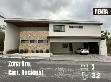 Casa de 3 habitaciones, Monterrey · Casa con 3 Recámaras en Renta en Zona Uro, Cerca de Colegios, Supermercados, Iglesias