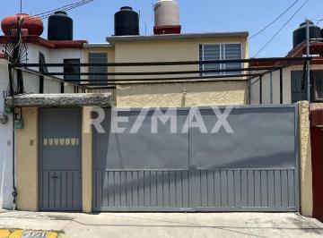 Casa · 78m² · 3 Recámaras · 2 Estacionamientos · Casa Remodelada en Venta en Cuautitlán Izcalli - (4)