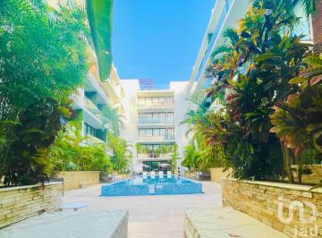 Departamento · 78m² · 2 Recámaras · 1 Estacionamiento · Renta Departamento a Pasos de Playa del Carmen (Amenidades Tipo Resort)