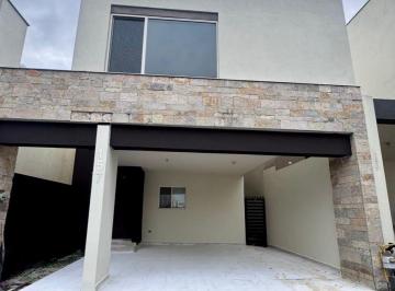 Fachada · Casa en Moretta en Monterrey Nl