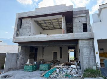 Casa de 4 habitaciones, Monterrey · Casa en Venta en Monterrey Zona Carretera Nacional Milagros de Valle Alto