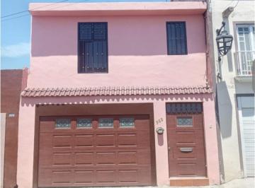 Casa de 4 habitaciones, Morelia · Casa en Venta Morelia Centro Remodelada