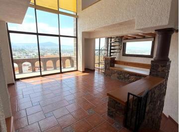 Casa en condominio de 5 habitaciones, Querétaro · Casa en Renta con Vista a Los Arcos, Balcones de Acueducto, Queretaro